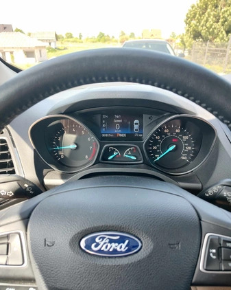 Ford Escape cena 85200 przebieg: 81100, rok produkcji 2019 z Ostróda małe 191